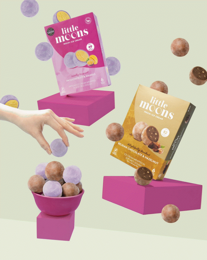 Little chocolate ice-cream balls